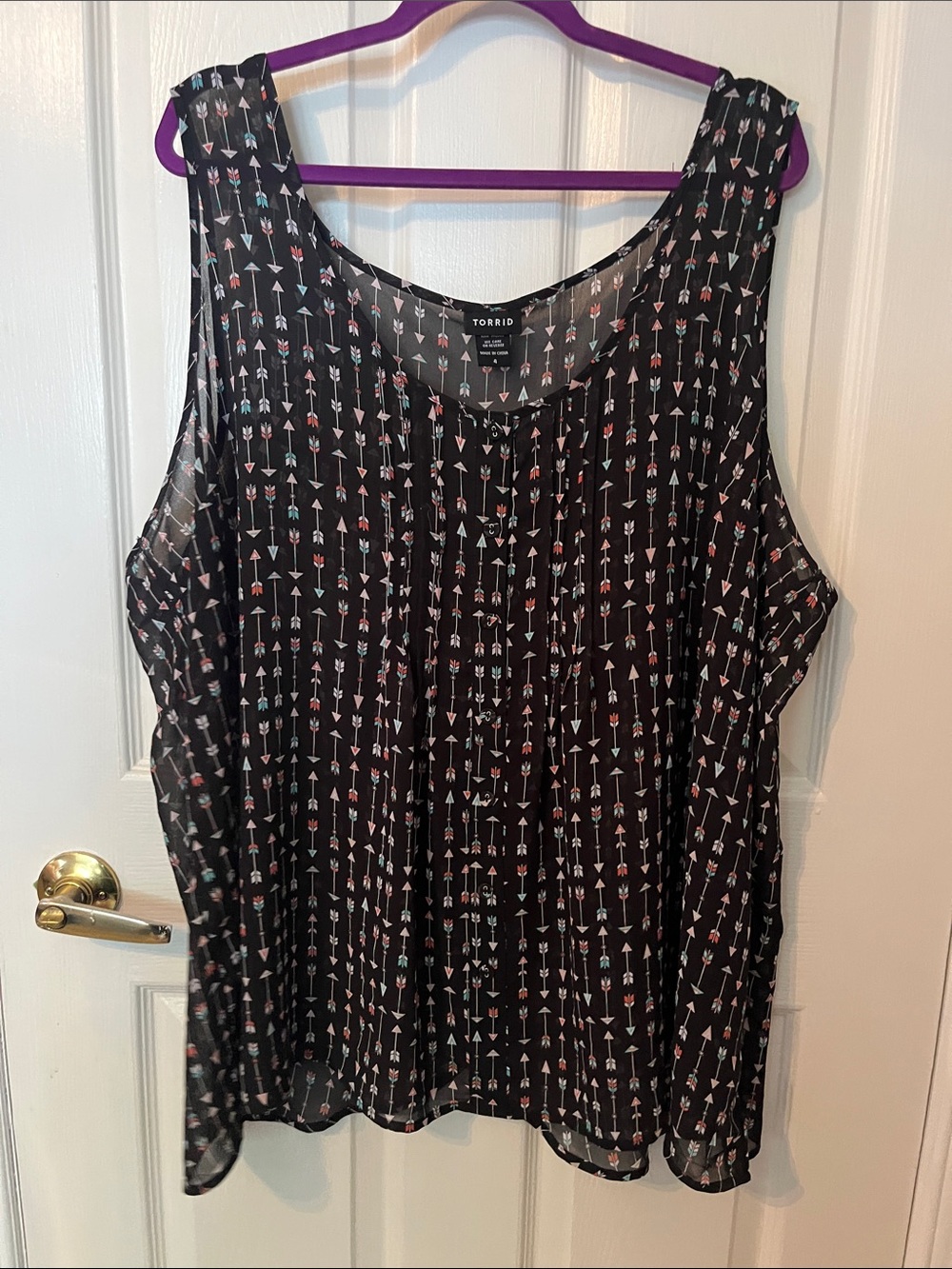 torrid Black Arrow Print Sleeveless Tank Top